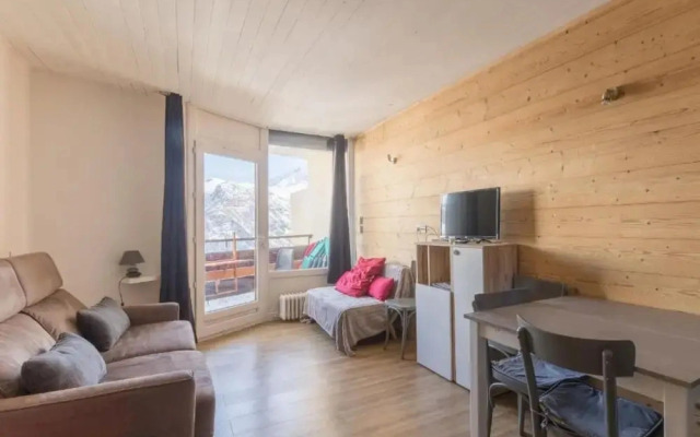 Charming Chalet in Bourella