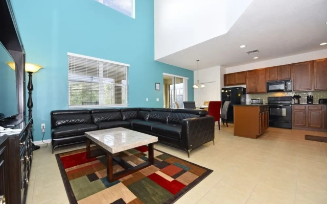 401 Cabello Drive