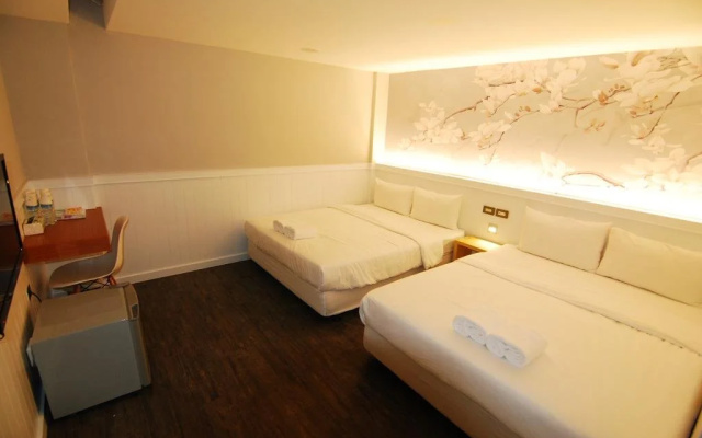 Kenting Location Hotel - Fun Inn Kenting