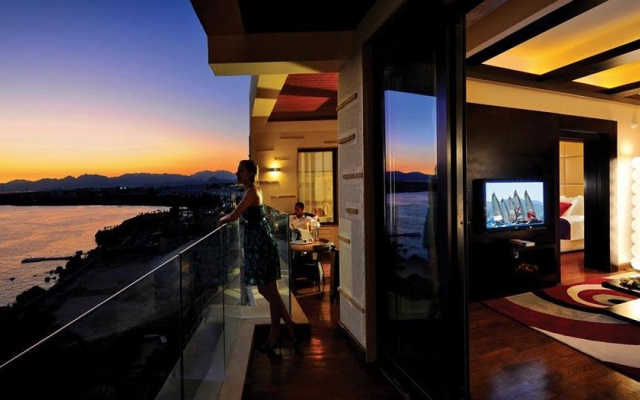 Отель Reef Oasis Blue Bay Resort Families & Couples Only