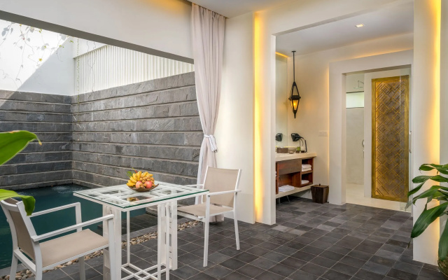 The Villa by Metta