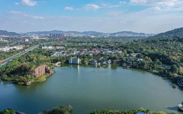 Suzhou Huihang Yuyuan Hotel Management Co,. Ltd