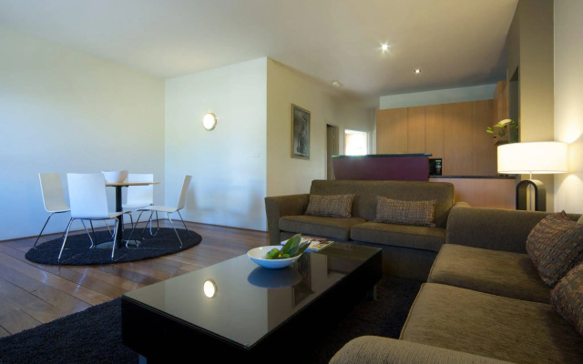 约克堪培拉酒店(The York  Canberra)