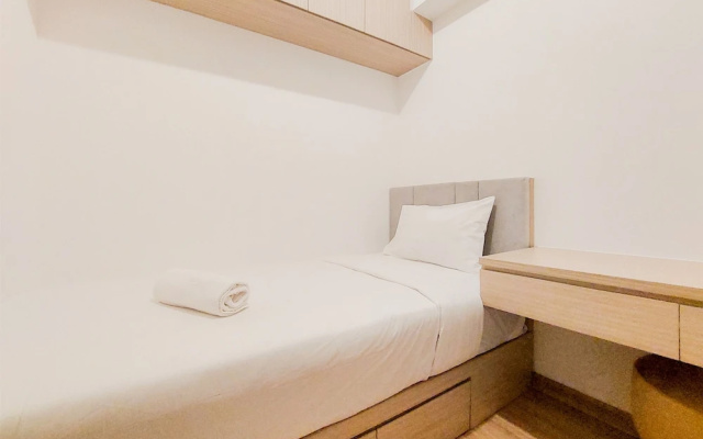 Homey And Spacious 3Br Sky House Bsd Apartment