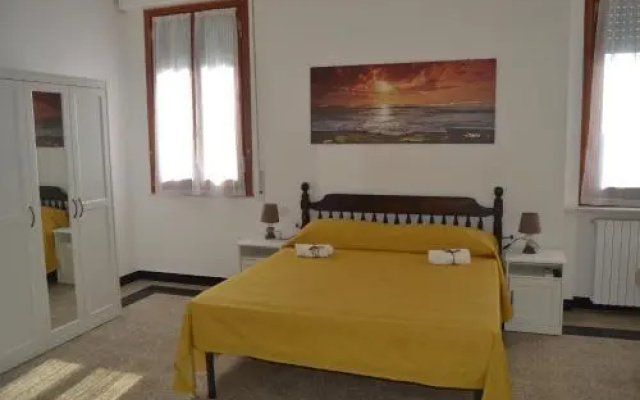Guest House 2 Stars Finale Ligure