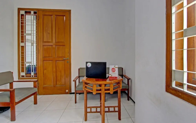 OYO Life 91523 Kenari Guesthouse