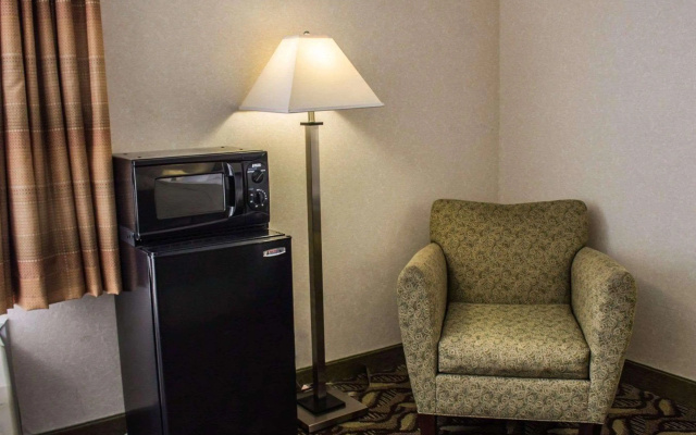 Quality Inn & Suites Mansfield