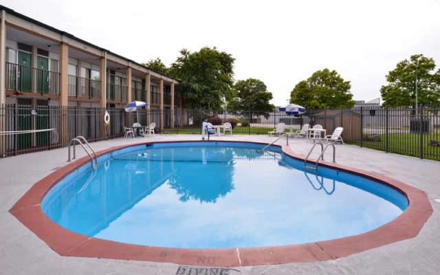 Days Inn Conference Center Columbia