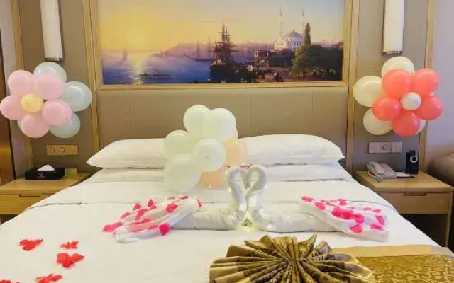 Vienna International Hotel (Xuyi Hongwu Avenue)