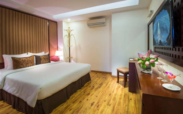 Paragon Saigon Hotel