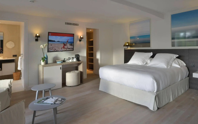 Hotel Taiwana