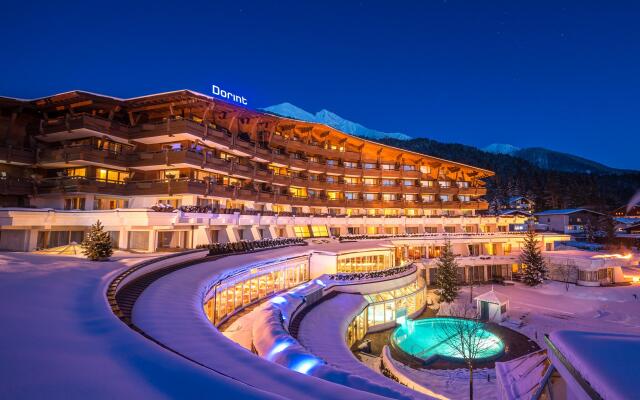 Отель Krumers Alpin Resort & Spa вид на фасад