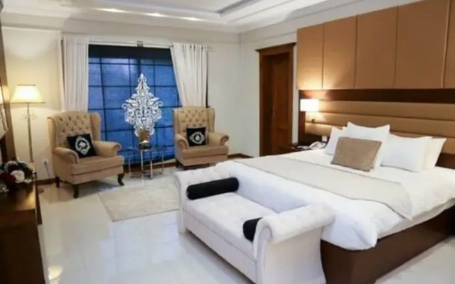 Hotel Beesh Beesh Village