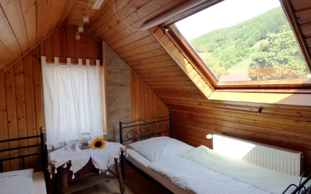 Relaxen im alten Winzerhaus Fewo OG
