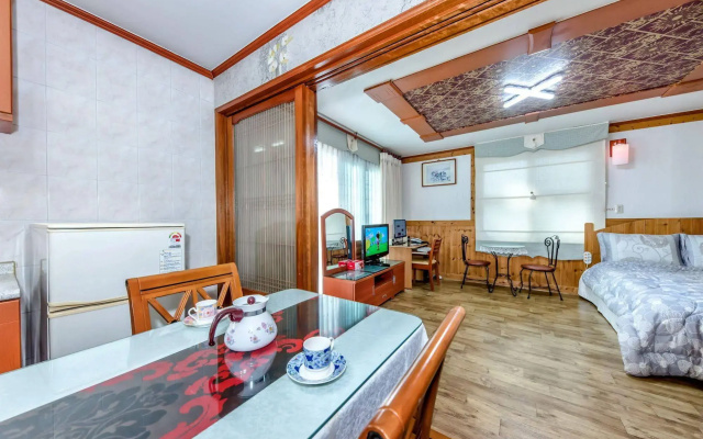 Gyulhyanggi Pension