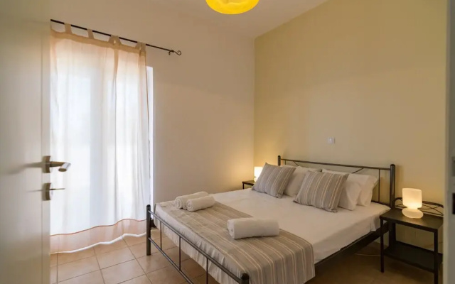 Almirikia Villa