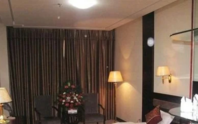 Heze Heping Hotel
