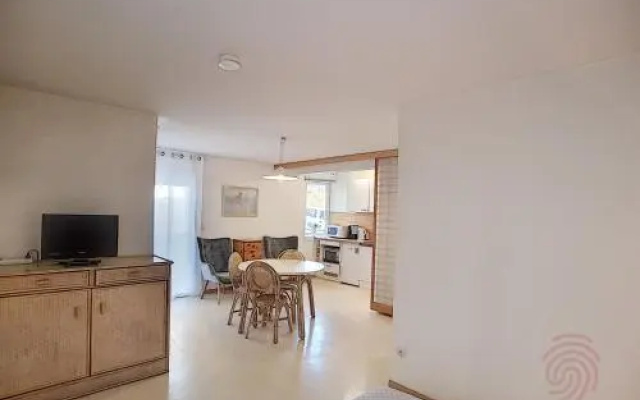 Apartment Maguejea, 13 Rue Paul Cere 6