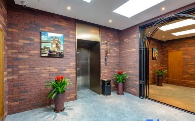 James Joyce Coffetel Hotel (Shijiazhuang Railway Station Gaojiaoqu)