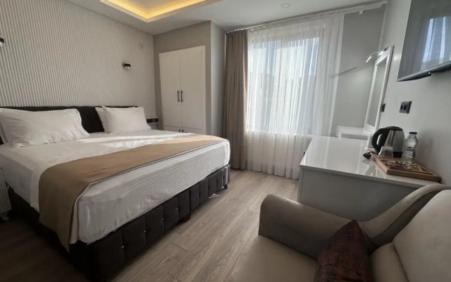 Beyaz Köşk Hotel & Cafe