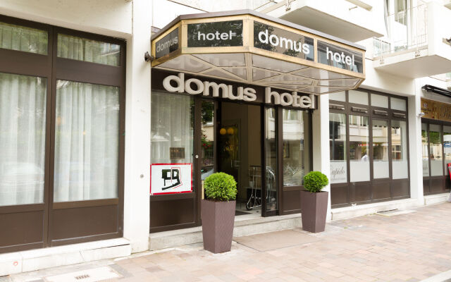 Отель domus Hotel Германия, Мюнхен - 1 отзыв об отеле, цены и фото номеров - забронировать отель domus Hotel онлайн вид на фасад