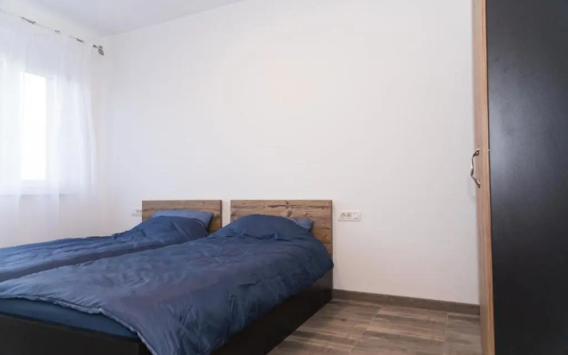 Apartament West