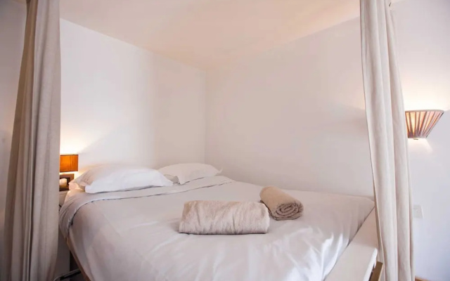 Studio Close to la Chambre D'amour