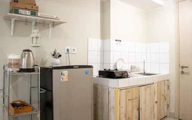 Lavish Studio At Springlake Summarecon Apartment