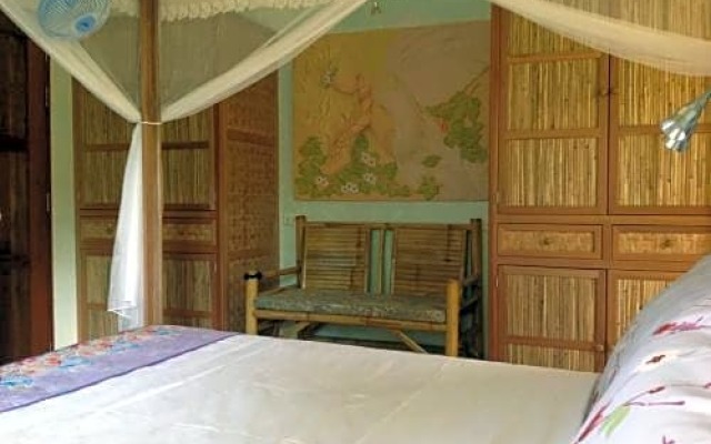 Отель Aree's Lagoon B & B вид на фасад