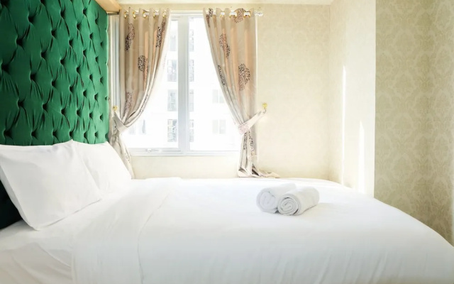 Simply 2BR with Pool View Bassura City Apartment