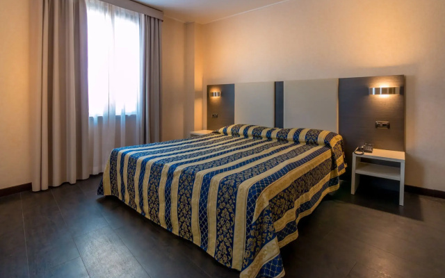 Alfred Hotels Monaco - ex Forum - Hôtel rénové