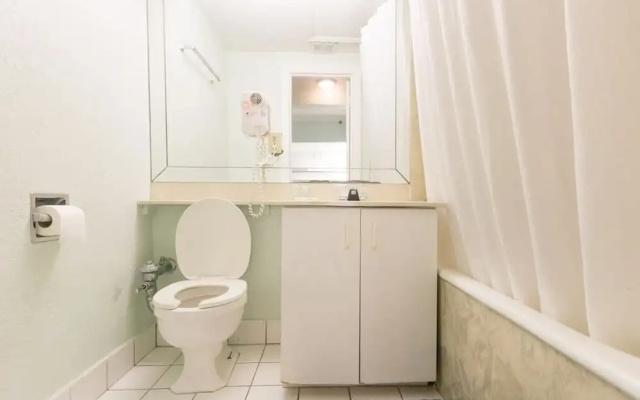636 Ocean View Hollywood Beach
