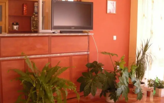 Adele Guest House