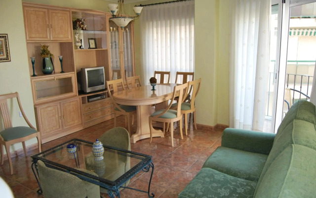 Torrevieja spacious 3 bedroom apartment 2 bathrooms Ulpiano