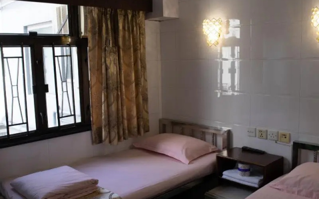Carlton Guest House