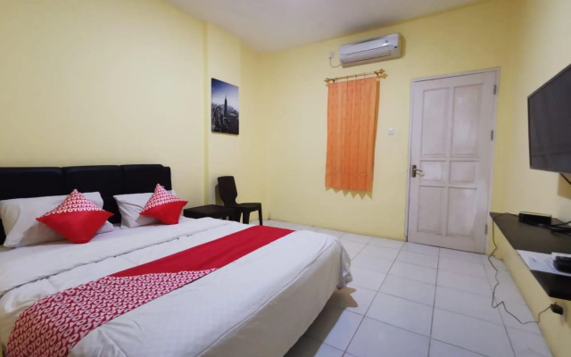 Hsp Residence by OYO Rooms