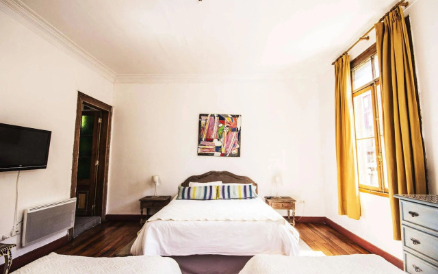 Cerro Alegre Guest House