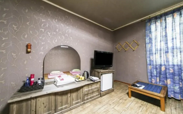 Myeongseong Motel