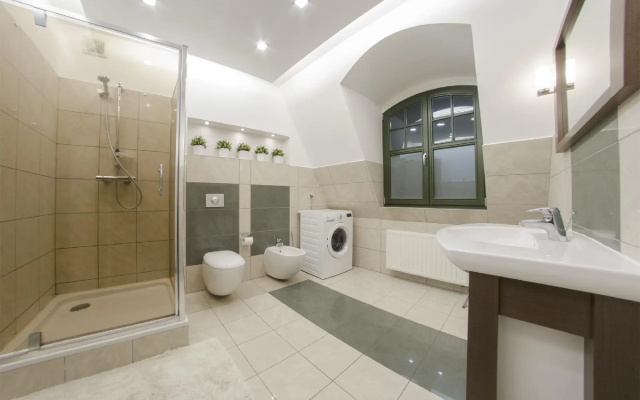 Dom  House Apartments Monte Cassino - Haffnera