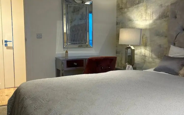 Cozy Riverview London Apartment Near the o2 Arena