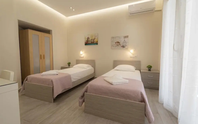 Sabbia Seafront Apartment 3 by Rentalspro
