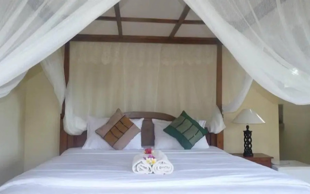 Coral Bay Bungalows Amed Bali