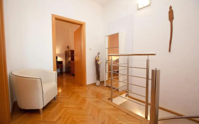 Apartments Guc