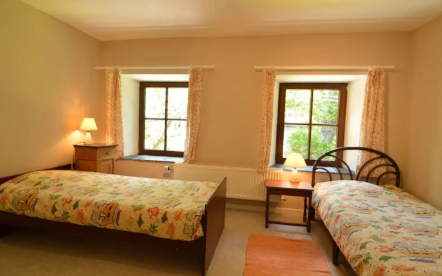 Peaceful Retreat in Ferrieres