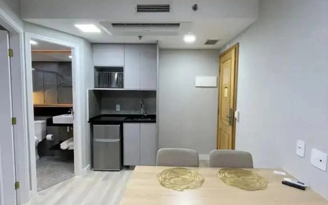 Flat em hotel Excelente
