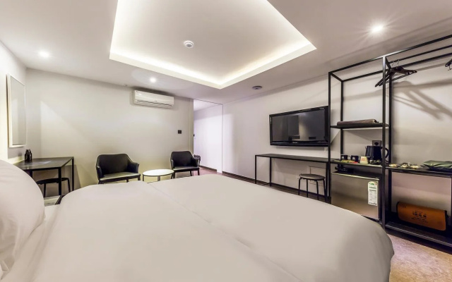 Stay Hotel Seocho