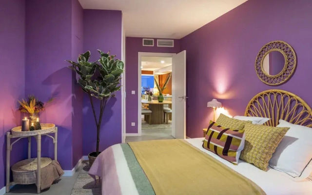 Gran Canet 2BR - Sea Views, Pools & Gym