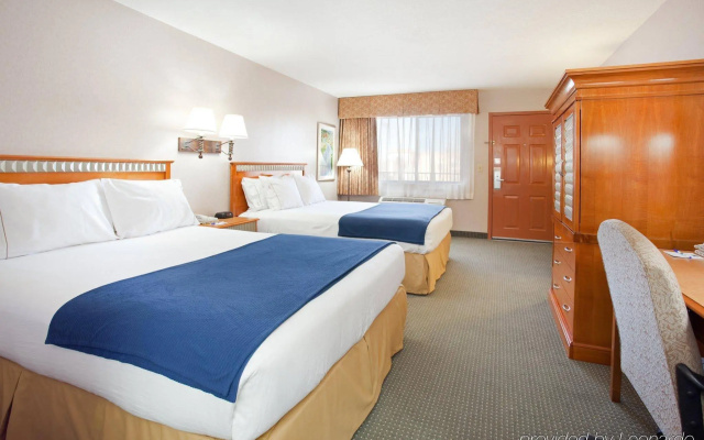 Holiday Inn Express Albuquerque (I-40 EUBANK)