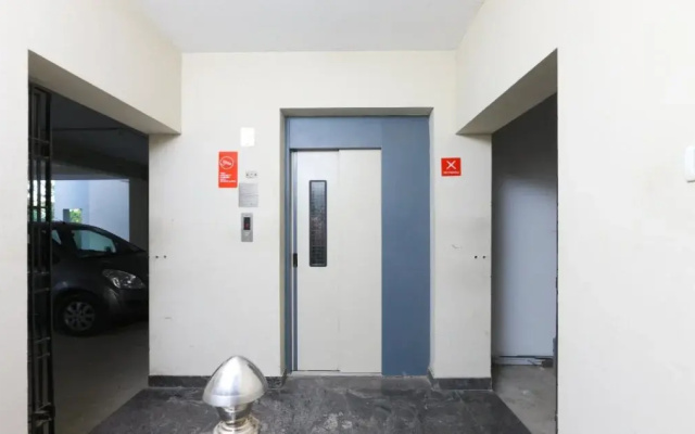 The Cozee Stay by OYO Rooms