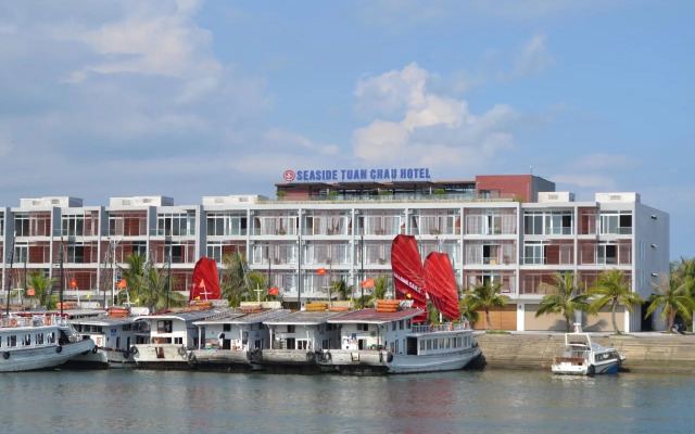 Seaside Tuan Chau Hotel